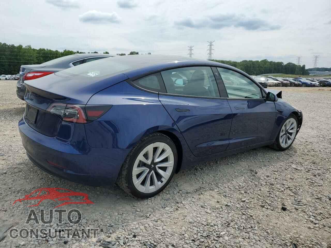 TESLA MODEL 3 2021 - 5YJ3E1EB8MF983600