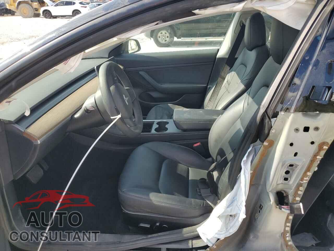 TESLA MODEL 3 2021 - 5YJ3E1EA4MF850517