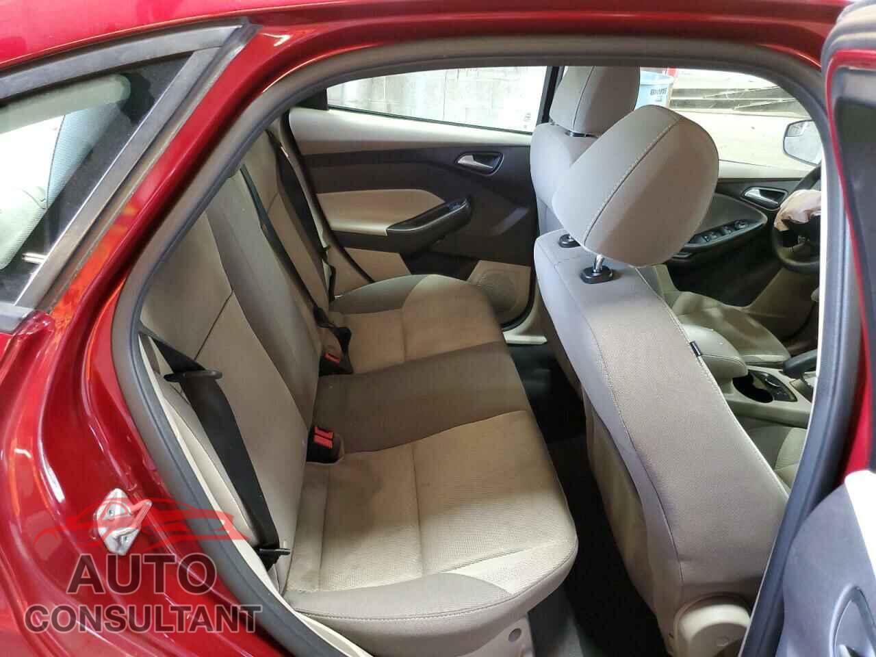 FORD FOCUS 2014 - 1FADP3F27EL215460