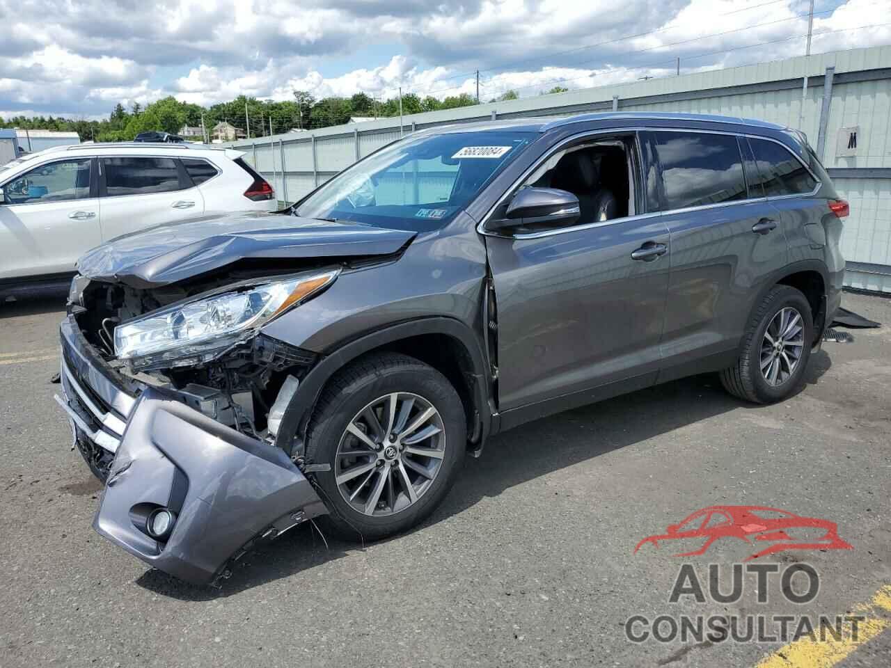 TOYOTA HIGHLANDER 2019 - 5TDJZRFH0KS592107