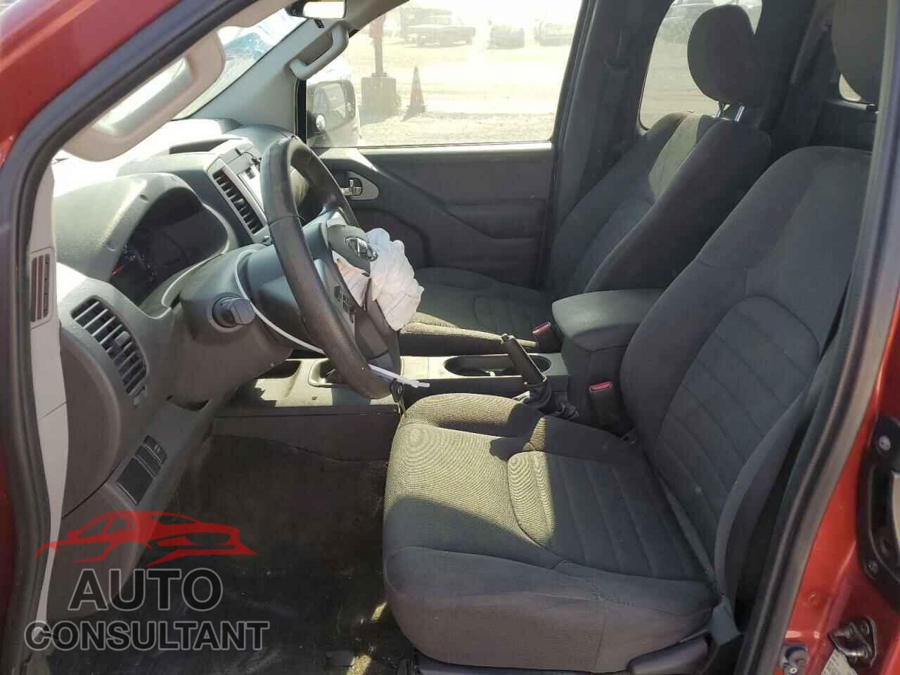 NISSAN FRONTIER 2015 - 1N6BD0CT9FN701955