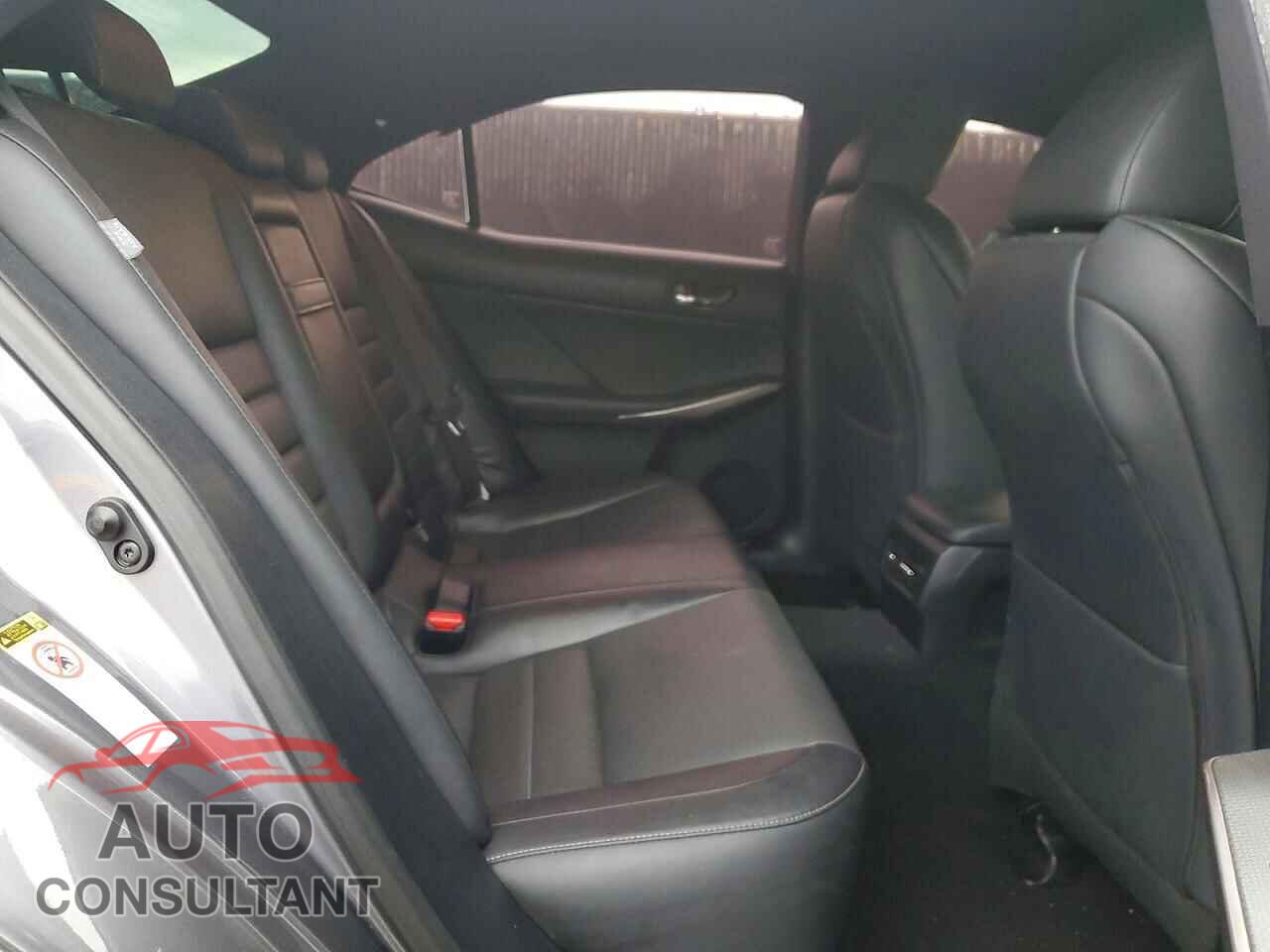 LEXUS IS 2016 - JTHBA1D29G5020895