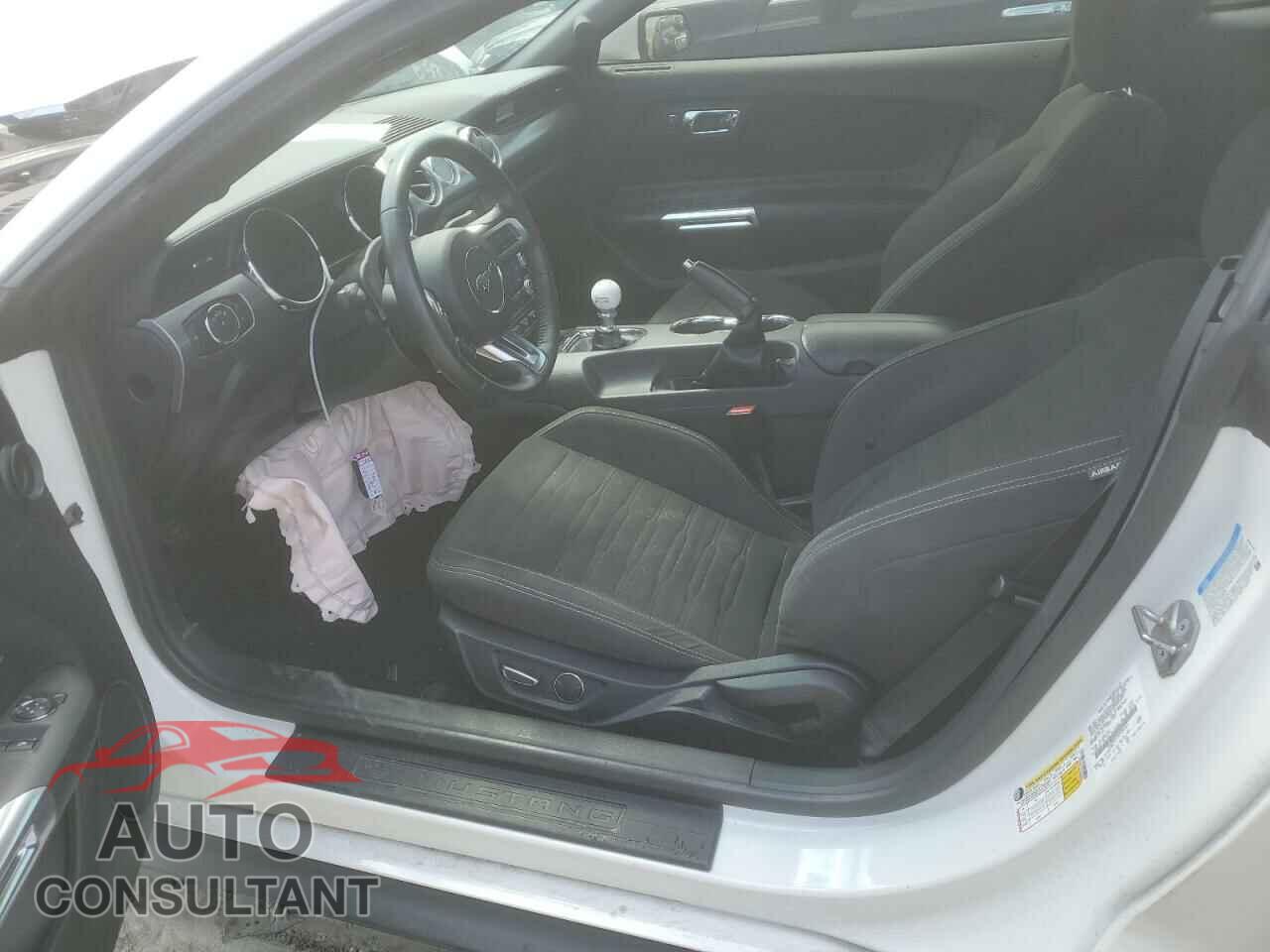FORD MUSTANG 2017 - 1FA6P8CF3H5246565