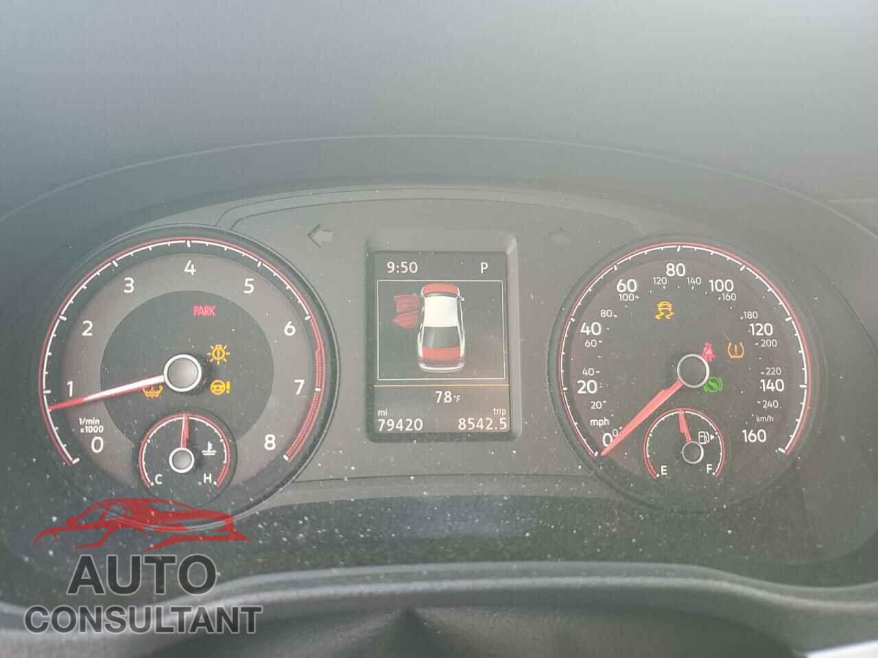 VOLKSWAGEN PASSAT 2021 - 1VWSA7A36MC001663