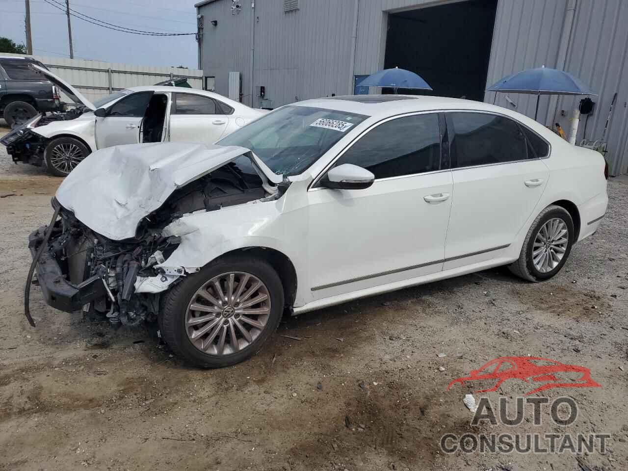 VOLKSWAGEN PASSAT 2017 - 1VWBT7A39HC002564