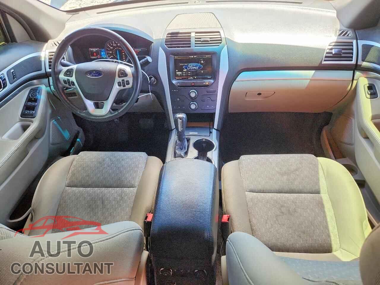 FORD EXPLORER 2015 - 1FM5K8D87FGB11137