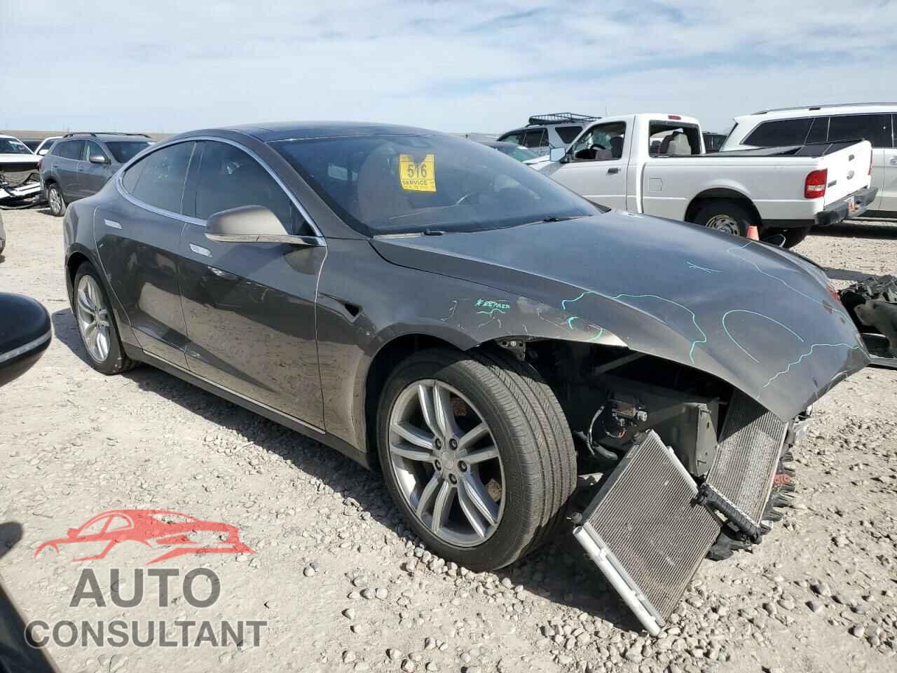 TESLA MODEL S 2015 - 5YJSA1H25FF088801