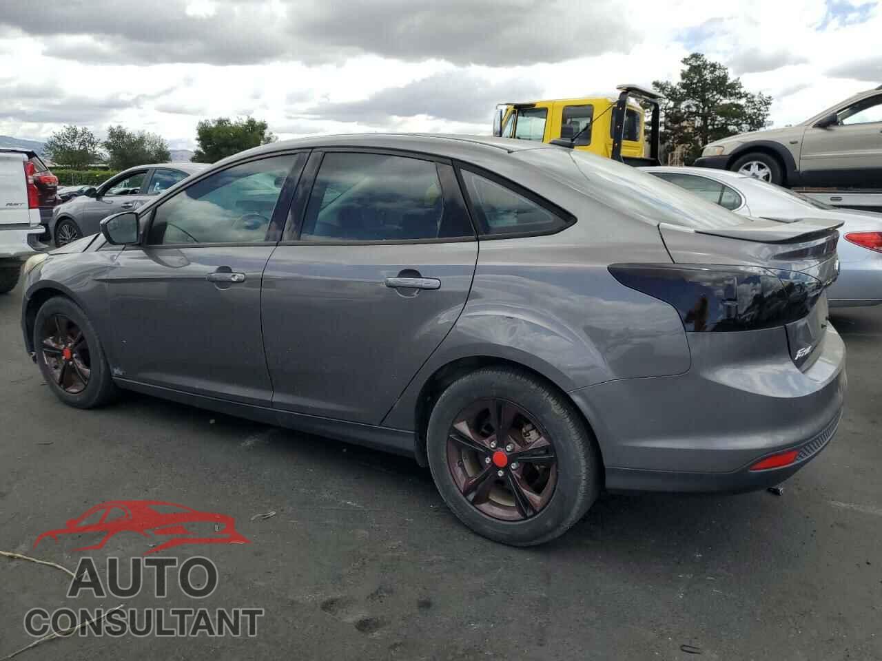 FORD FOCUS 2012 - 1FAHP3F21CL289875