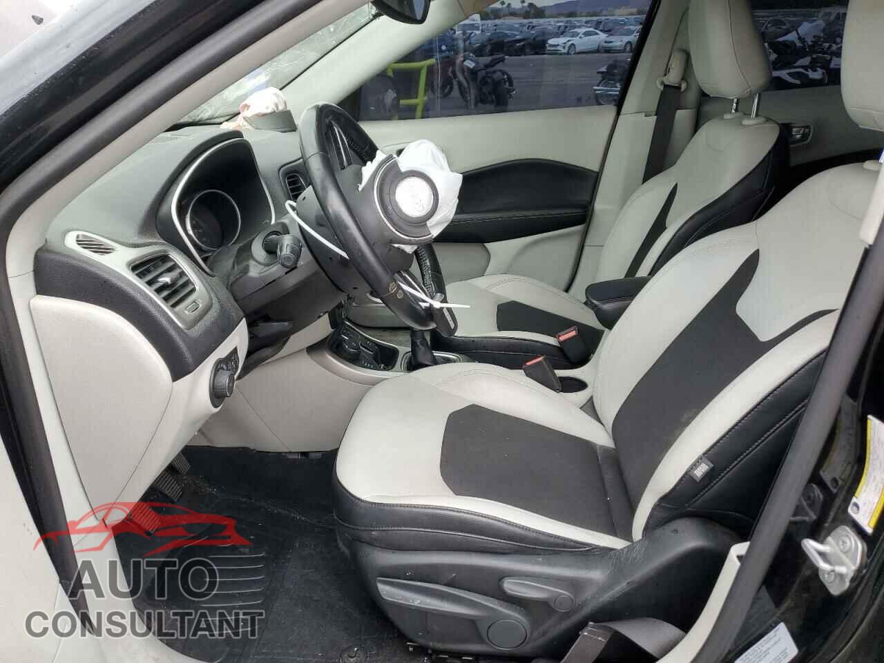 JEEP COMPASS 2017 - 3C4NJDBB9HT660562
