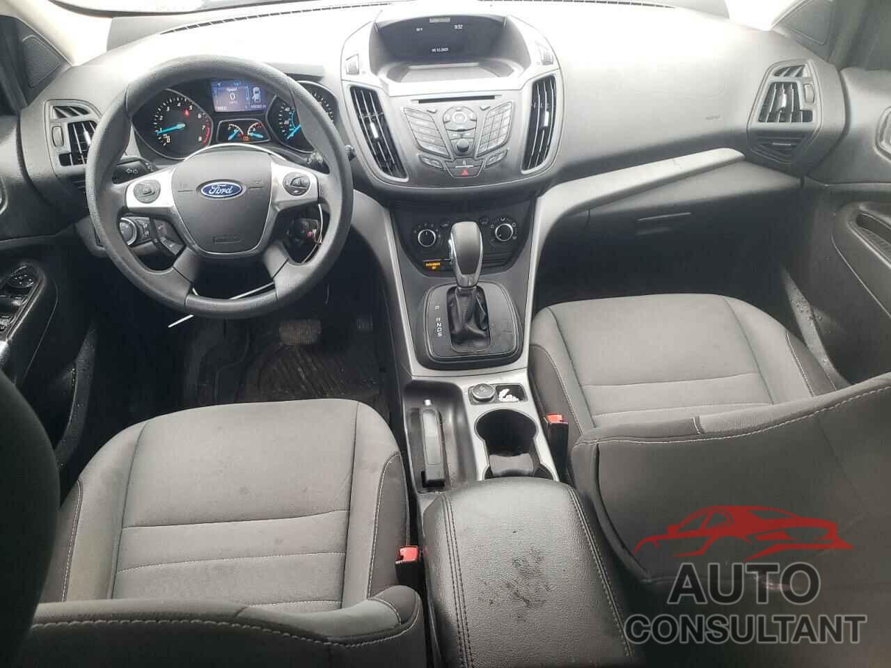 FORD ESCAPE 2015 - 1FMCU0G73FUA11947