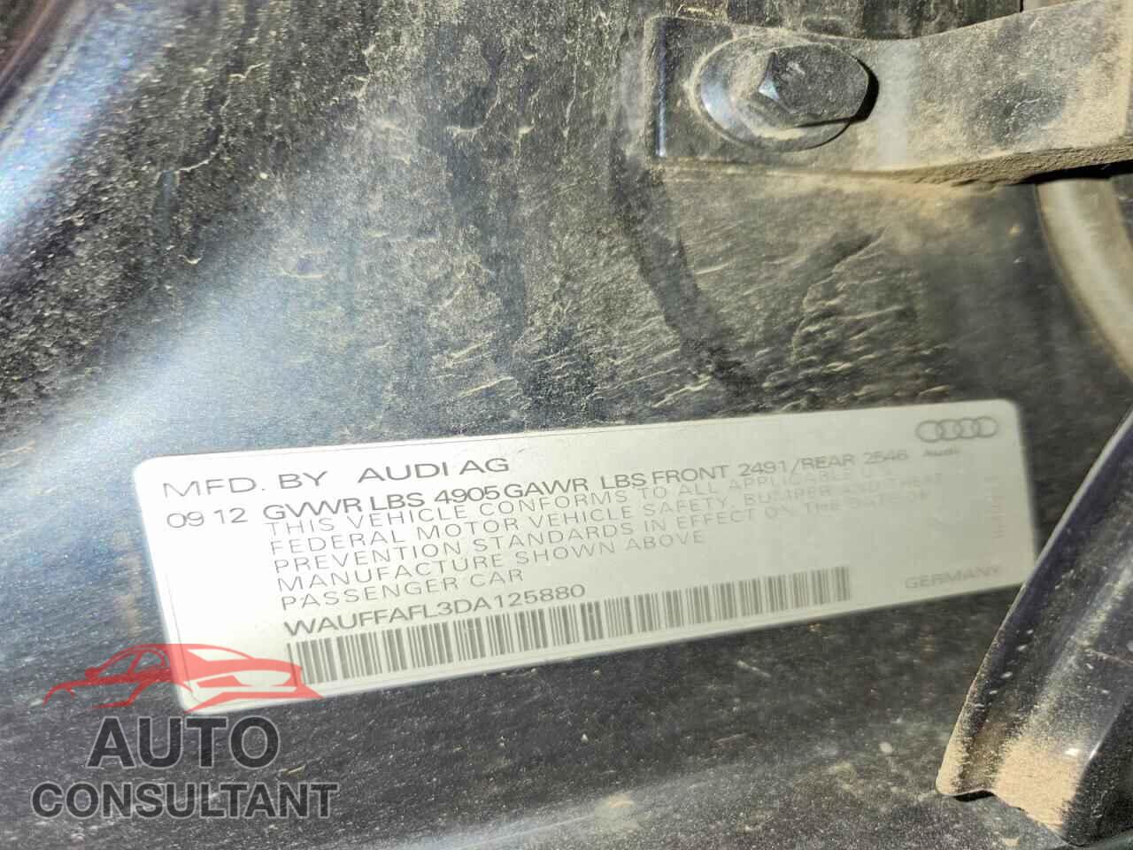 AUDI A4 2013 - WAUFFAFL3DA125880