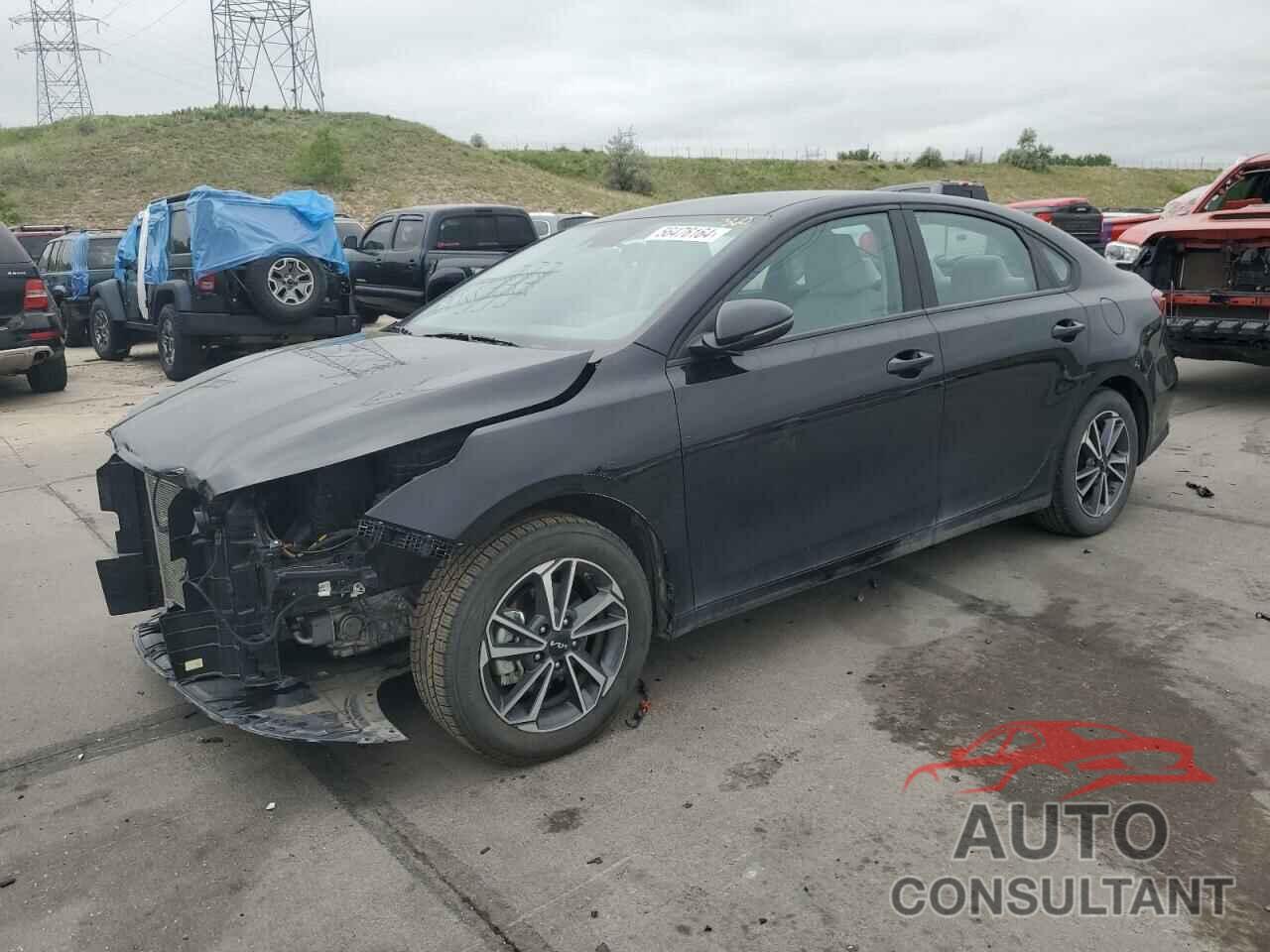 KIA FORTE 2023 - 3KPF24ADXPE581070