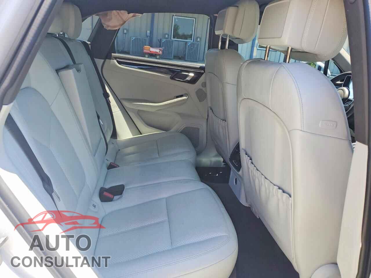 PORSCHE MACAN 2016 - WP1AB2A58GLB50238