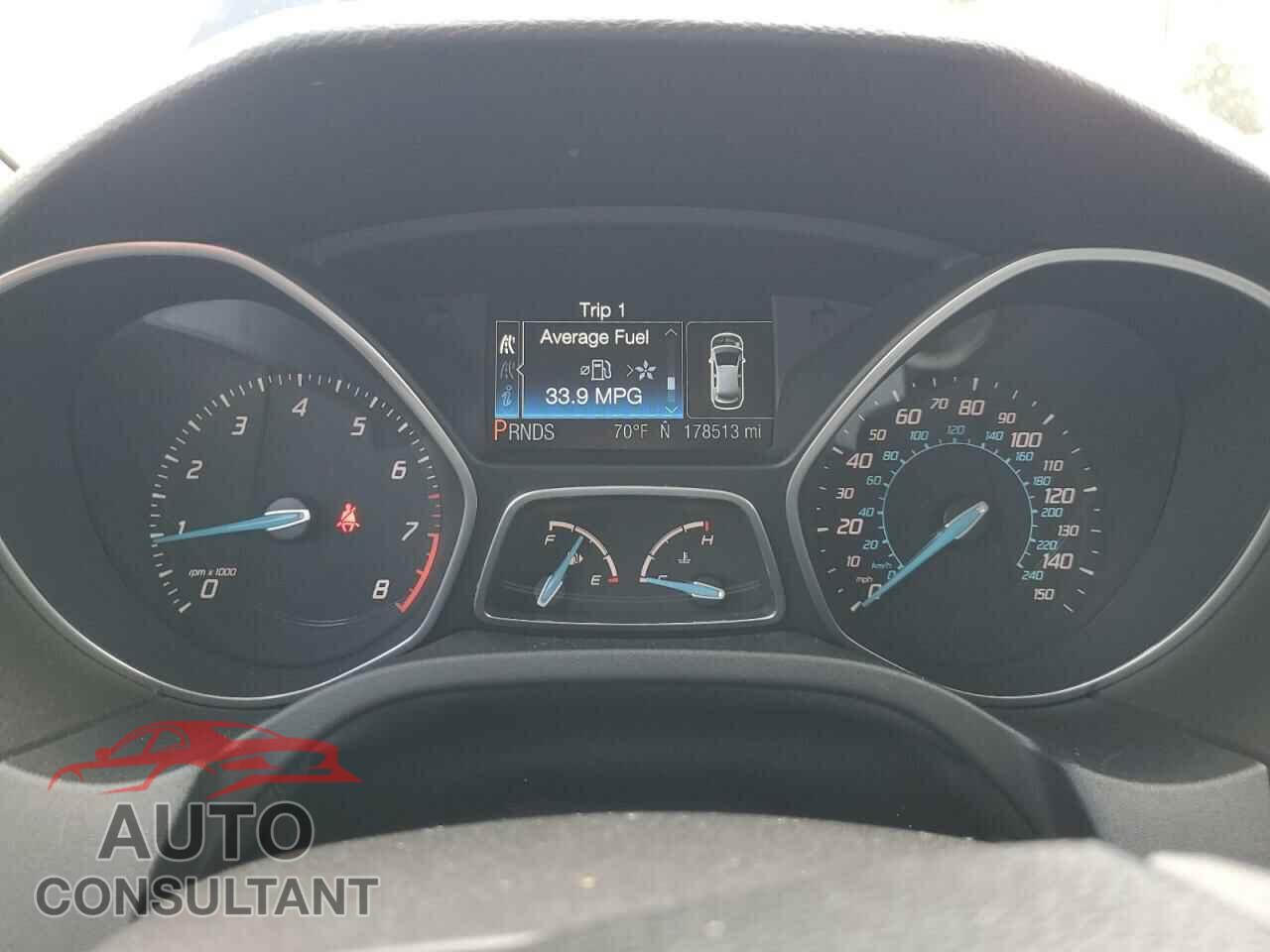 FORD FOCUS 2012 - 1FAHP3M24CL290926