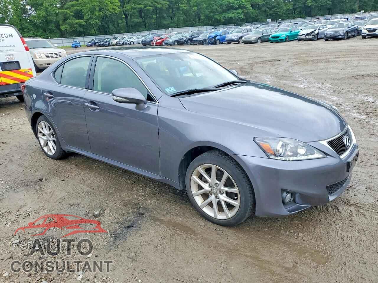 LEXUS IS 2012 - JTHCF5C21C5059733