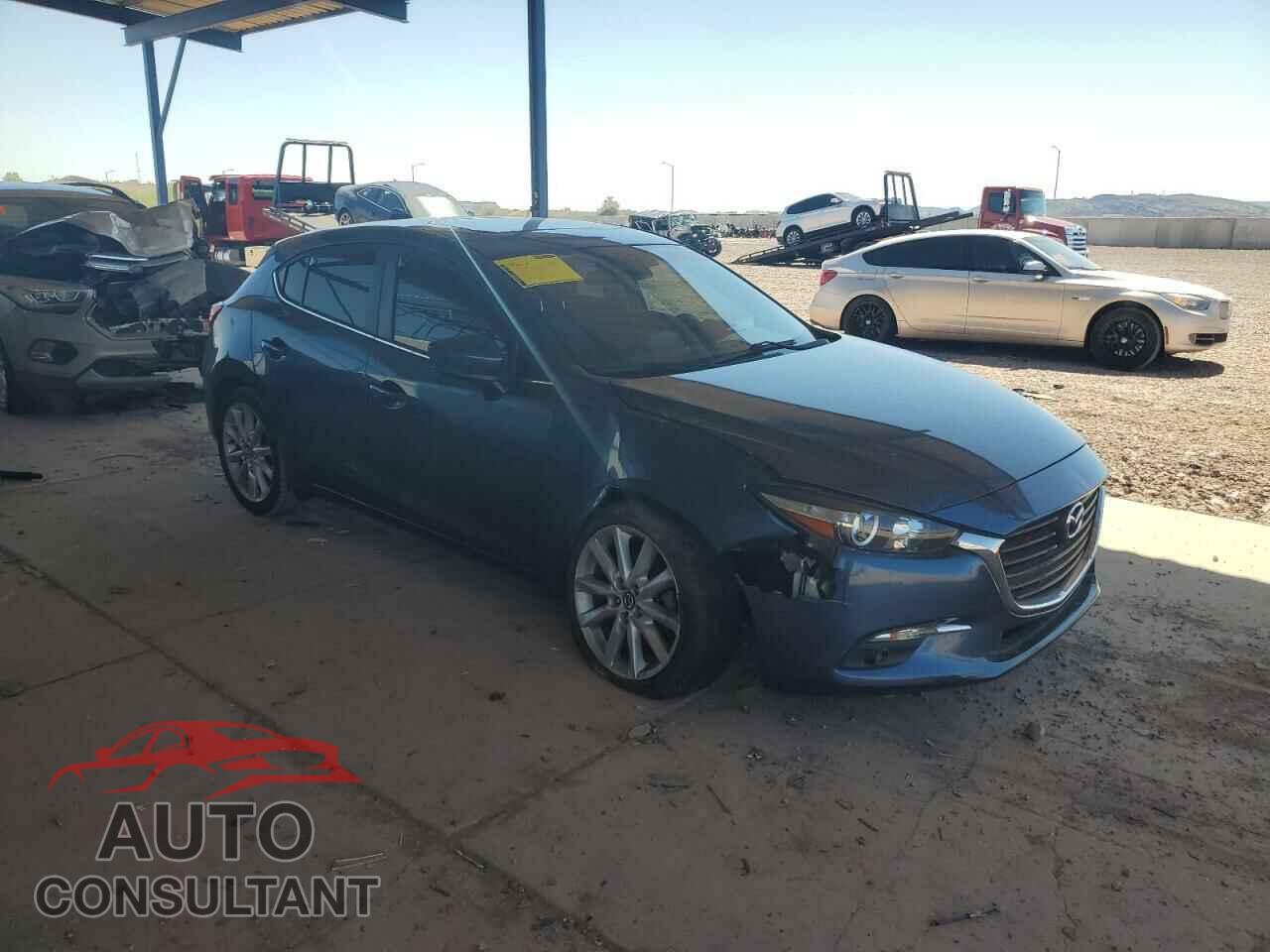 MAZDA 3 2017 - 3MZBN1M33HM133085