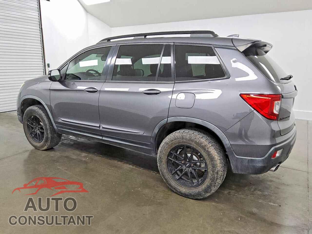 HONDA PASSPORT 2021 - 5FNYF8H93MB003680