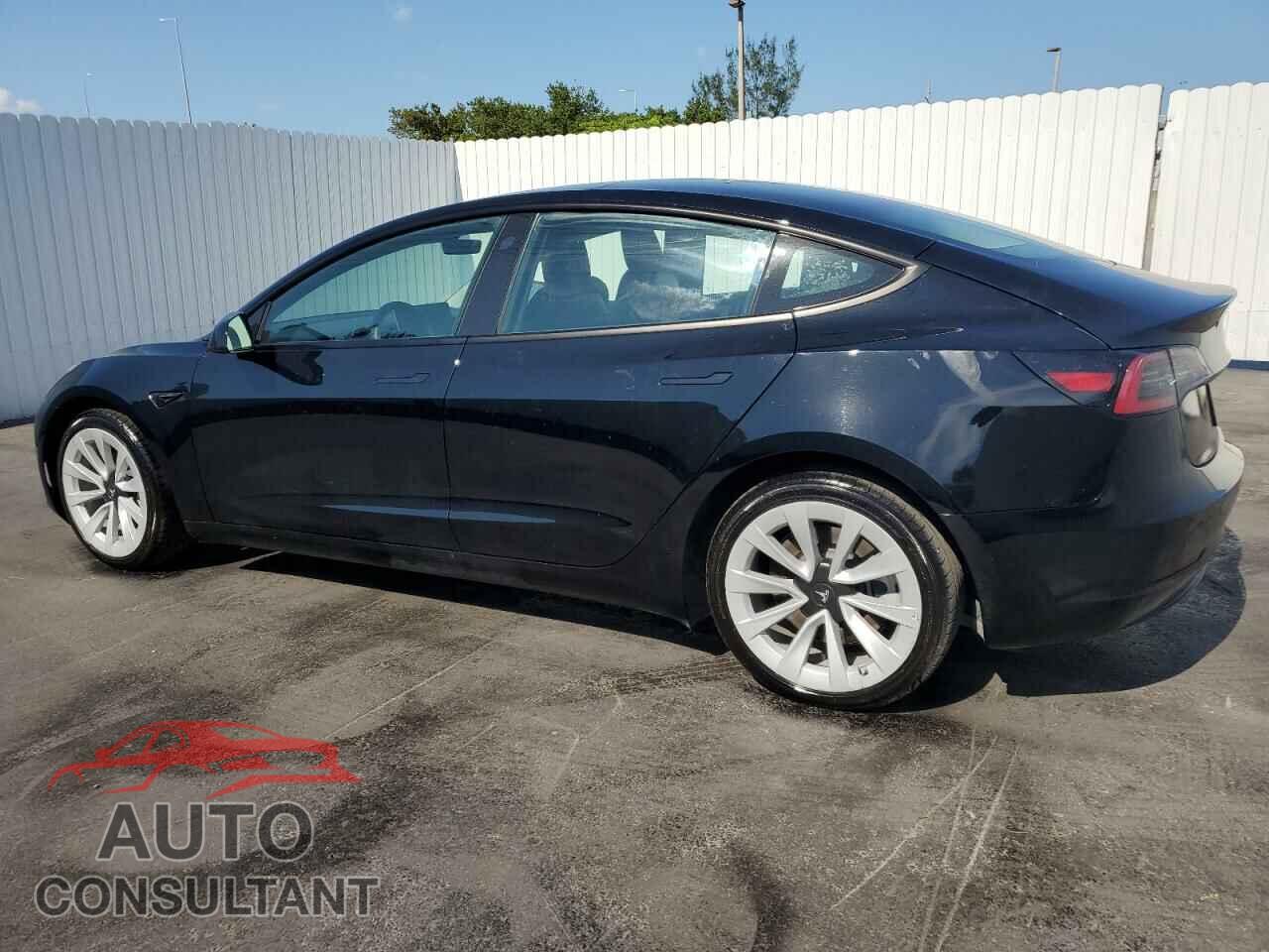 TESLA MODEL 3 2023 - 5YJ3E1EA2PF458186