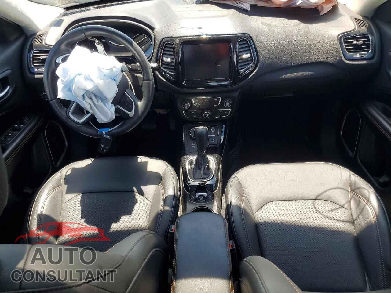 JEEP COMPASS 2018 - 3C4NJDCB2JT478870