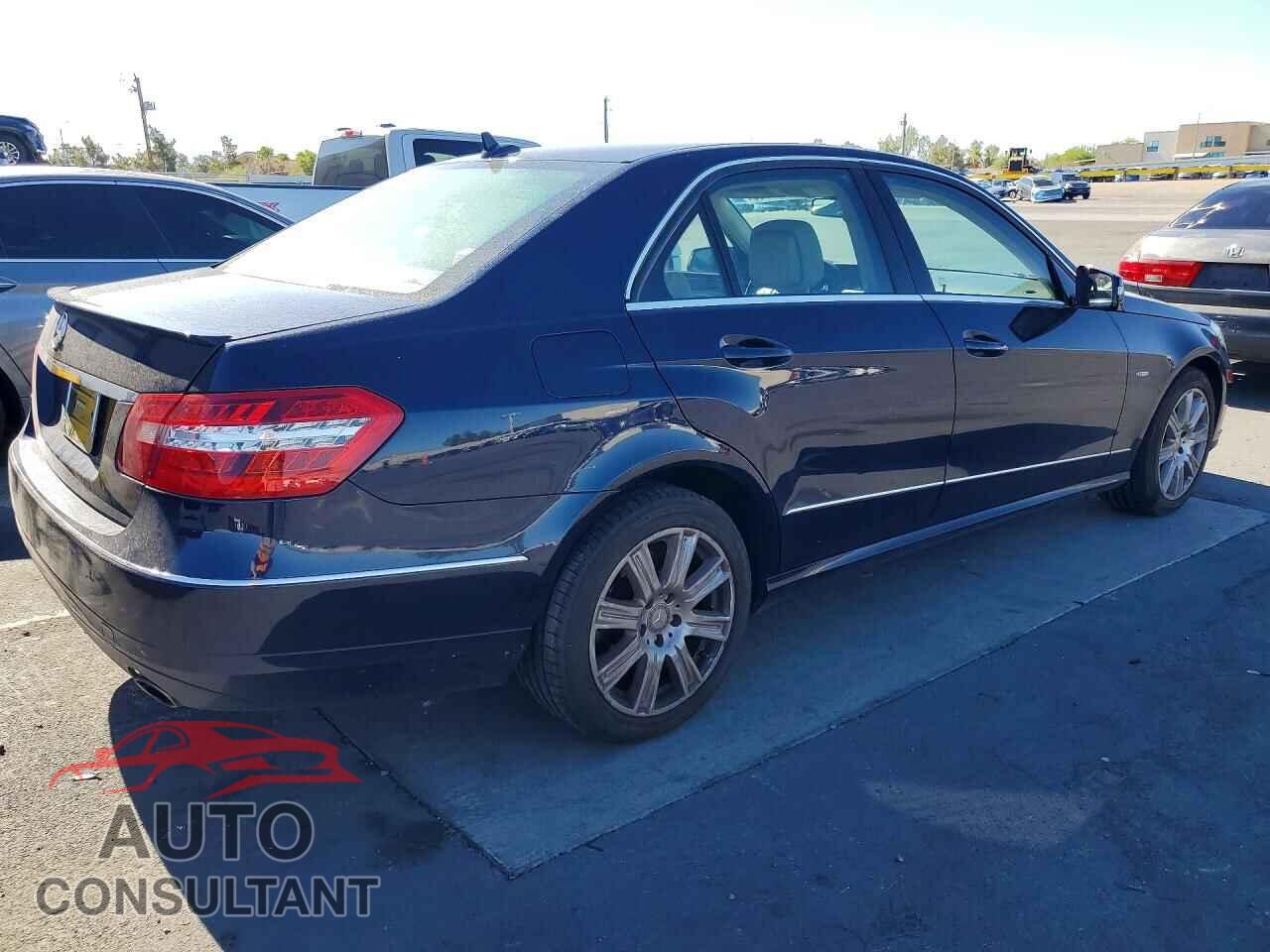 MERCEDES-BENZ E-CLASS 2012 - WDDHF5KB8CA596332