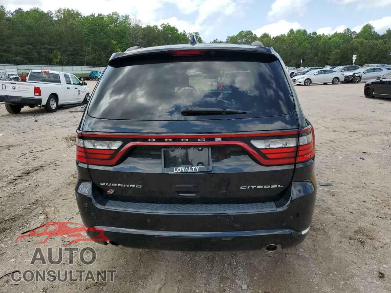 DODGE DURANGO 2018 - 1C4RDJEG1JC242481