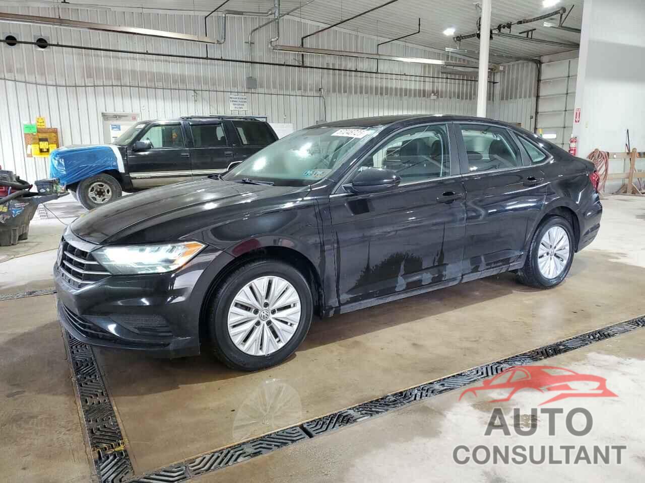 VOLKSWAGEN JETTA 2019 - 3VWC57BU0KM115461