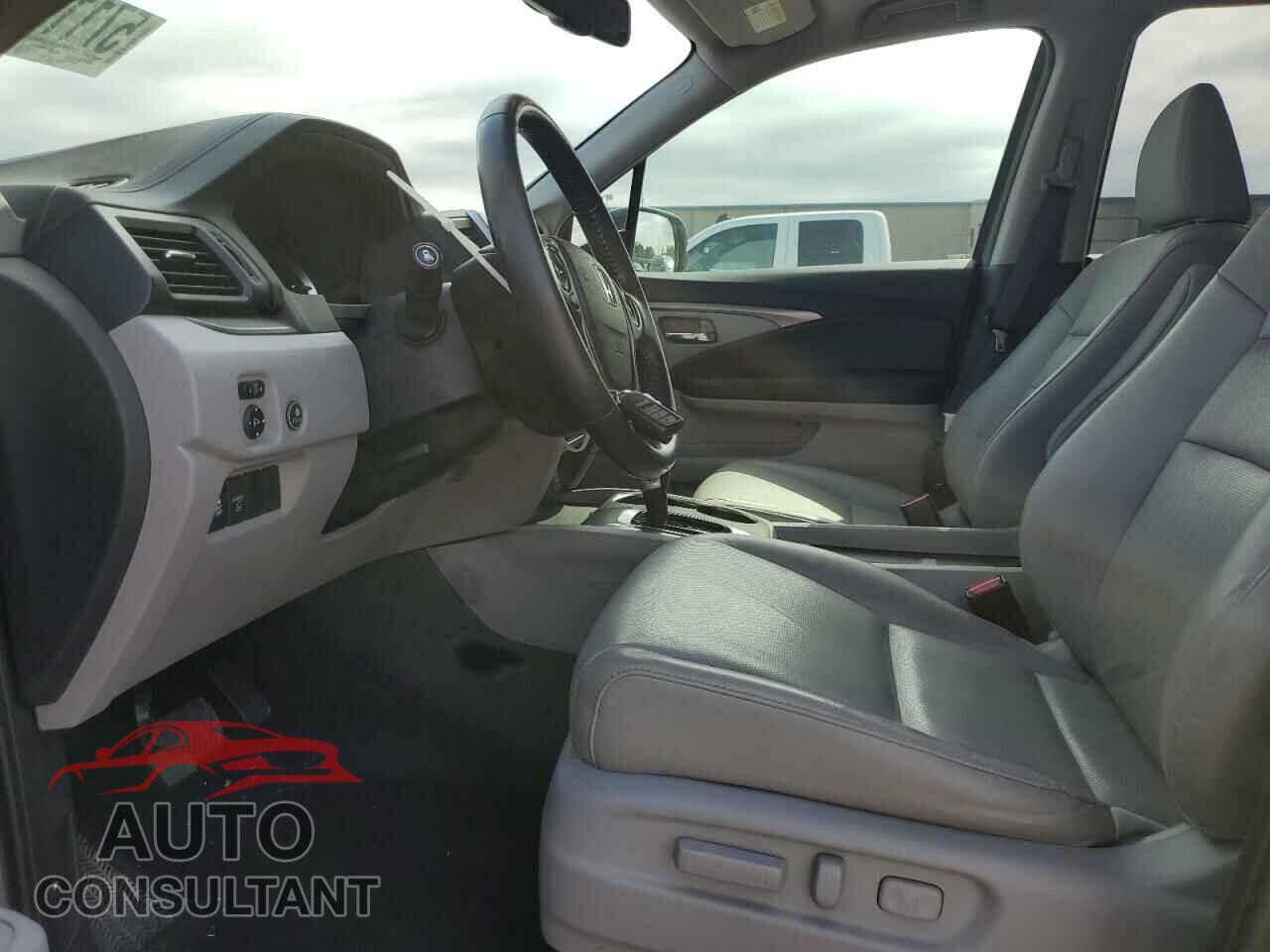 HONDA RIDGELINE 2018 - 5FPYK2F6XJB003325
