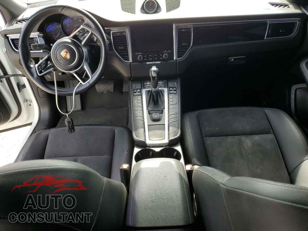 PORSCHE MACAN 2017 - WP1AA2A51HLB07025