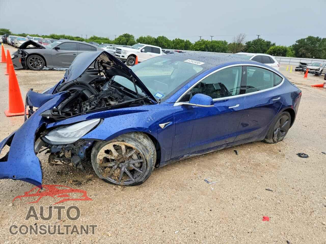 TESLA MODEL 3 2020 - 5YJ3E1EB3LF617185