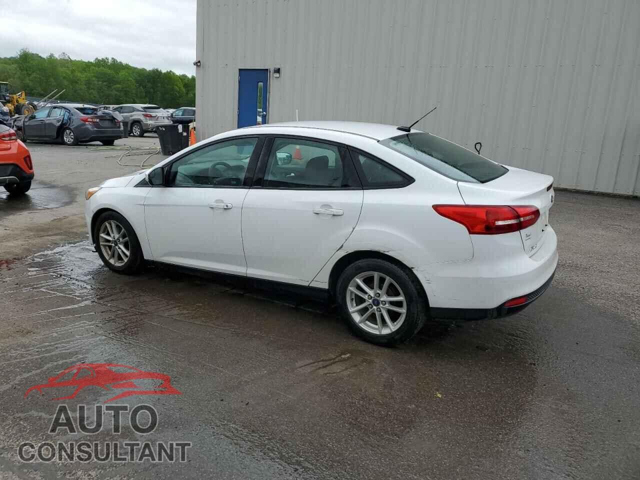 FORD FOCUS 2017 - 1FADP3F22HL274260