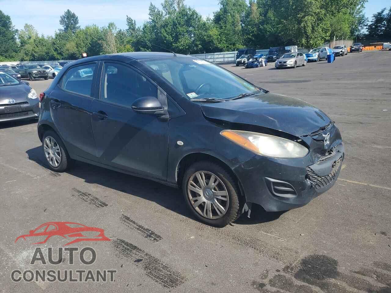 MAZDA 2 2013 - JM1DE1KZ7D0155848