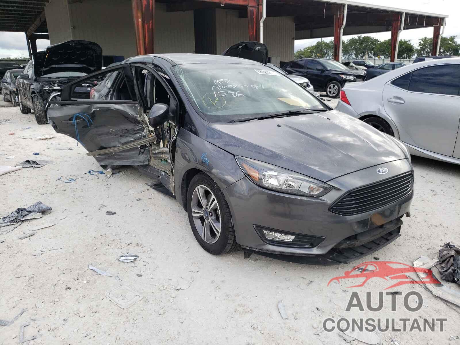 FORD FOCUS 2018 - 1FADP3FE0JL201596