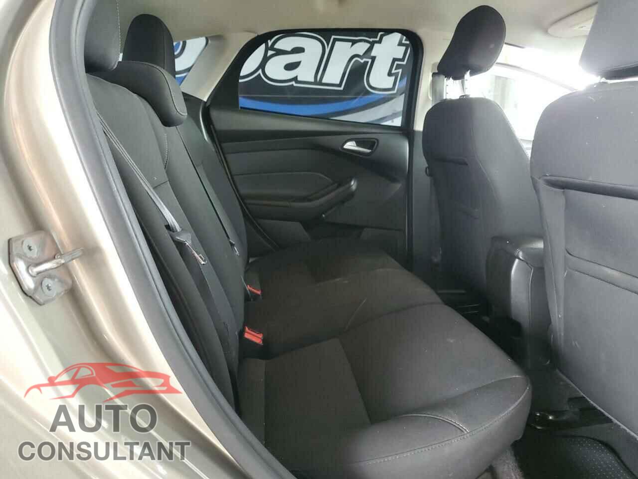 FORD FOCUS 2016 - 1FADP3K29GL344941