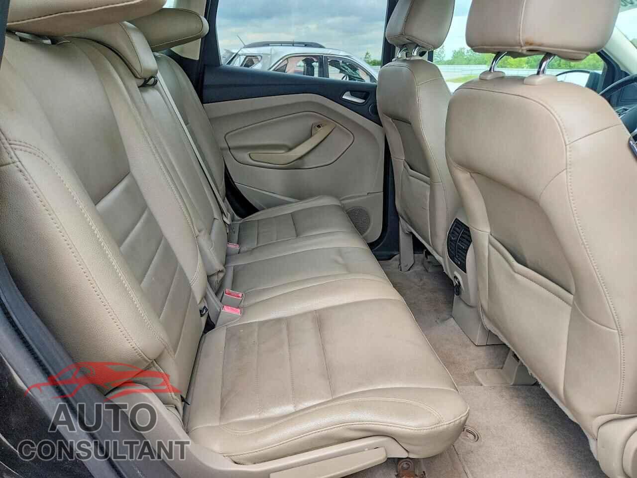 FORD ESCAPE 2013 - 1FMCU0H90DUC72059