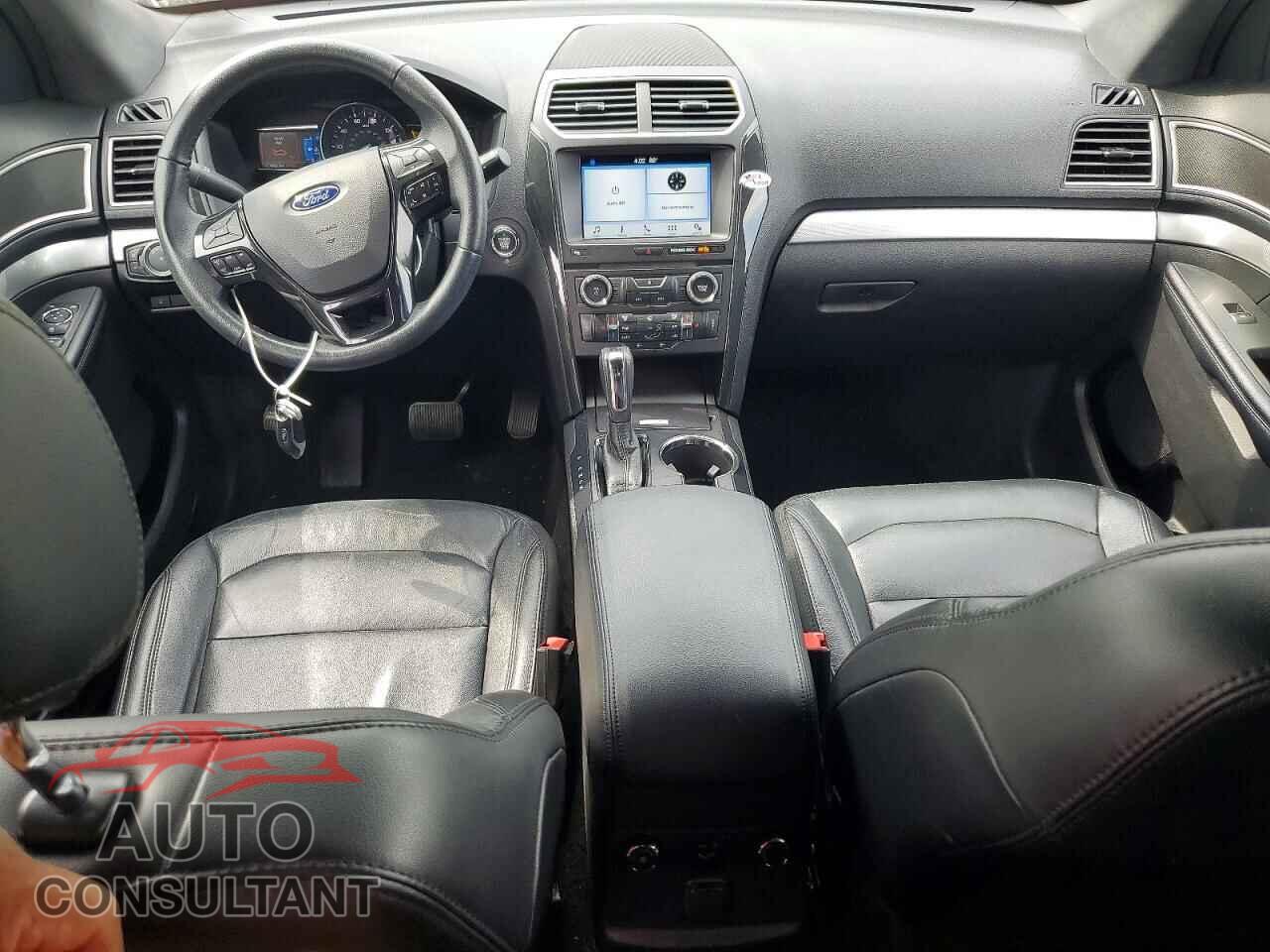 FORD EXPLORER 2017 - 1FM5K8D8XHGC50309