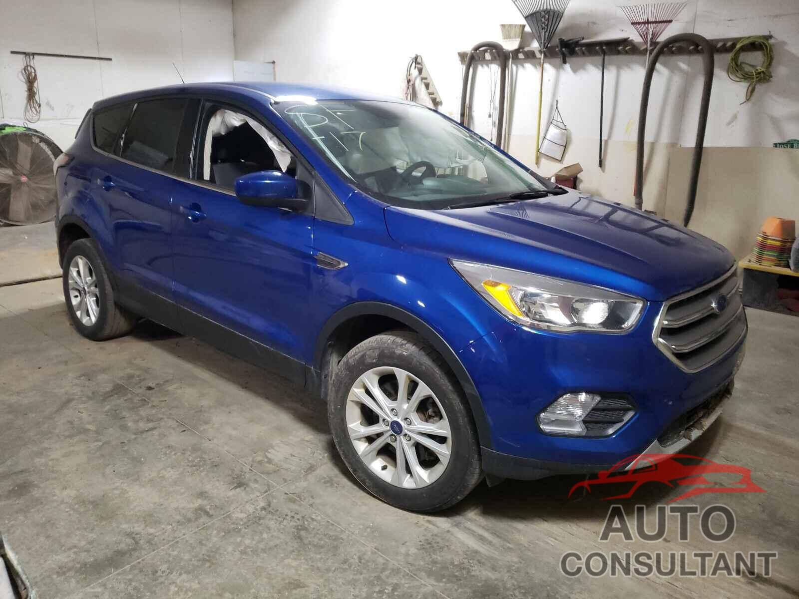 FORD ESCAPE 2017 - 1FMCU9GD8HUE88063