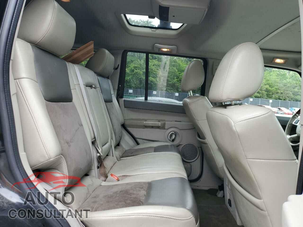 JEEP COMMANDER 2009 - 1J8HG68T09C538427