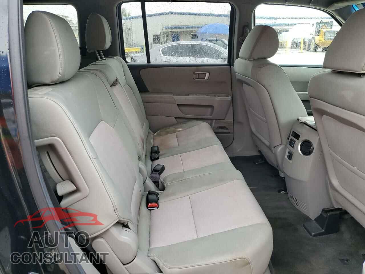 HONDA PILOT 2012 - 5FNYF4H42CB034687