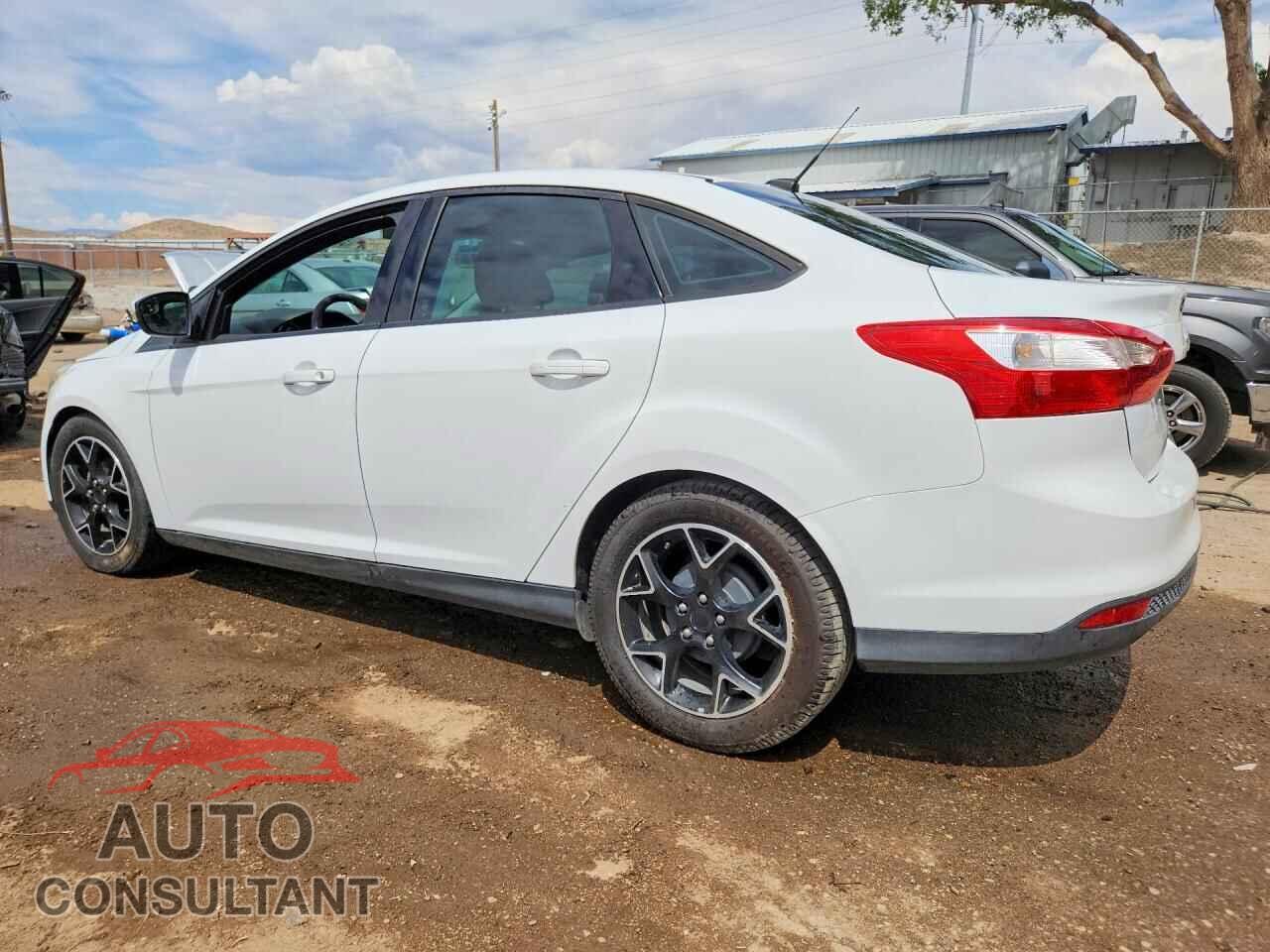 FORD FOCUS 2014 - 1FADP3F23EL453709
