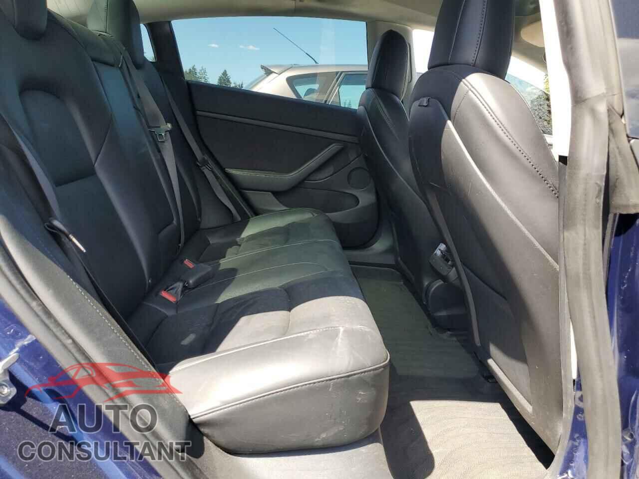 TESLA MODEL 3 2022 - 5YJ3E1EA6NF295247