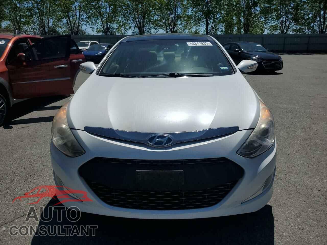 HYUNDAI SONATA 2011 - KMHEC4A4XBA013224