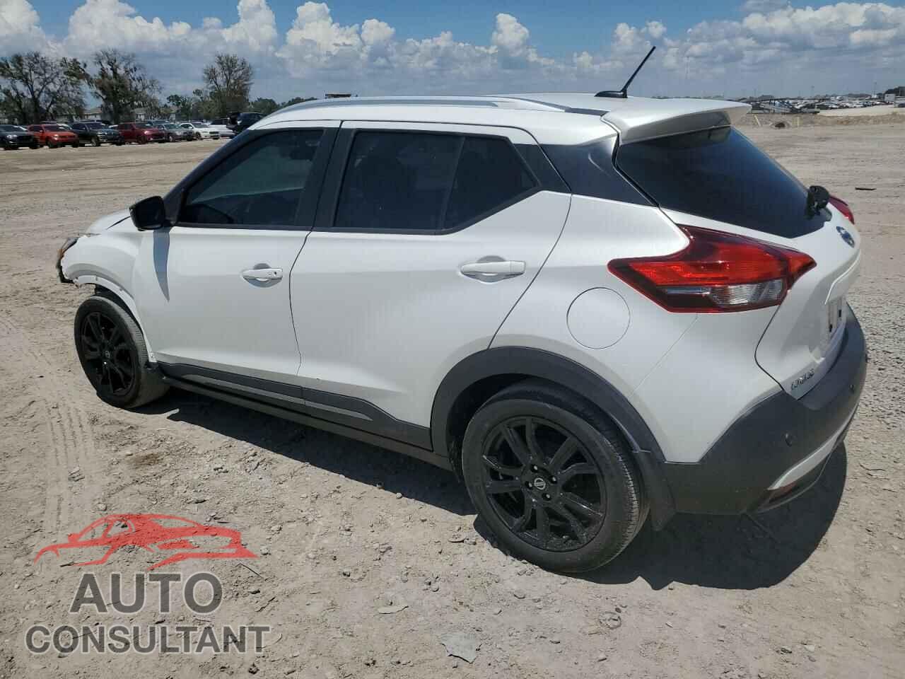 NISSAN KICKS 2020 - 3N1CP5DV6LL557534
