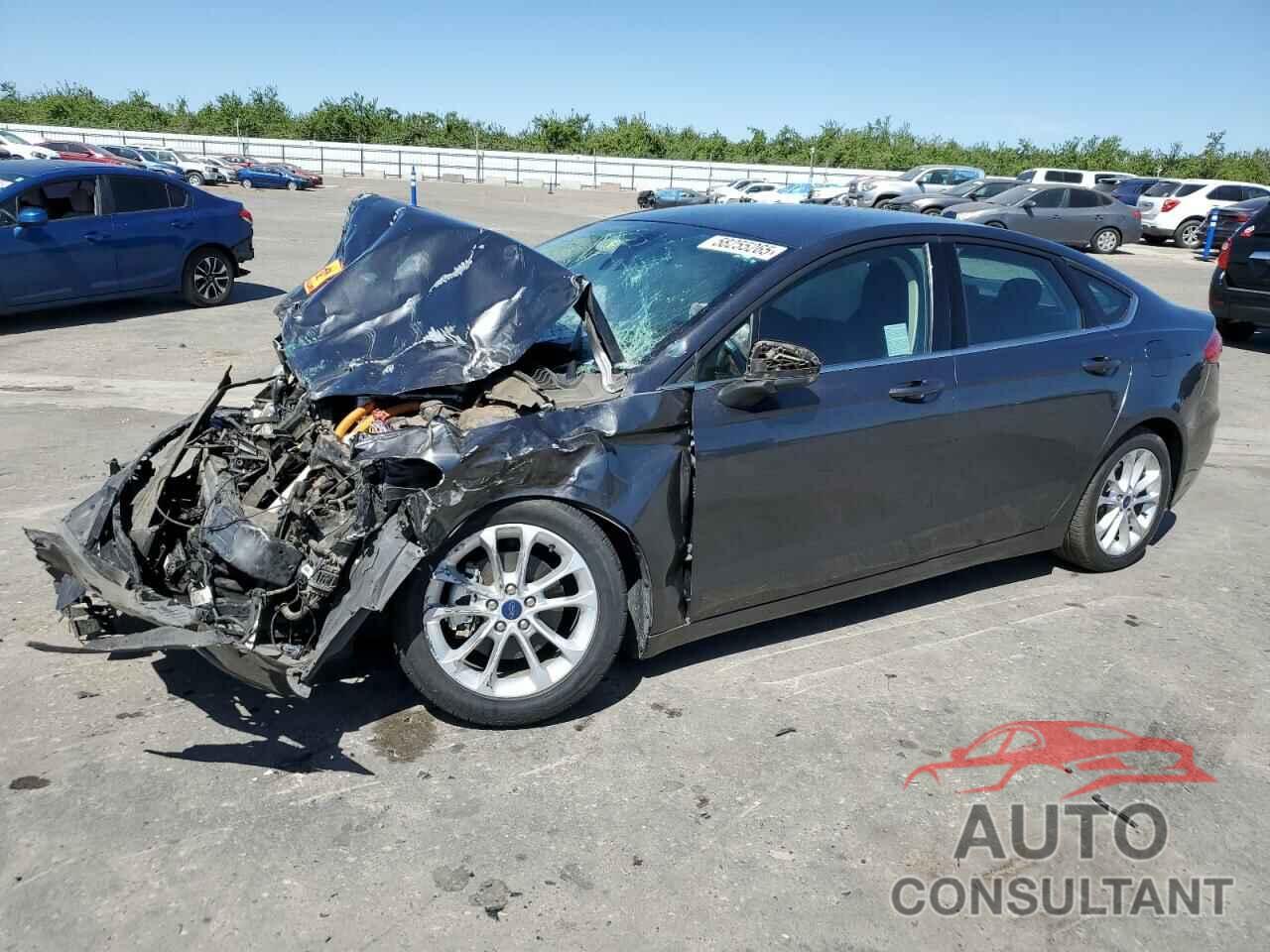 FORD FUSION 2020 - 3FA6P0LU2LR114869