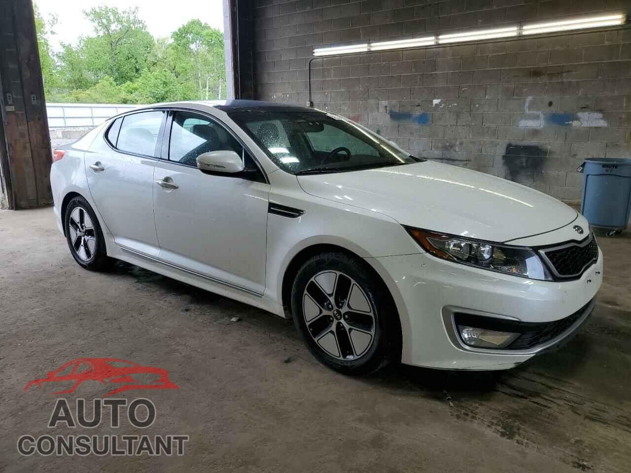 KIA OPTIMA 2011 - KNAGM4AD3B5000251