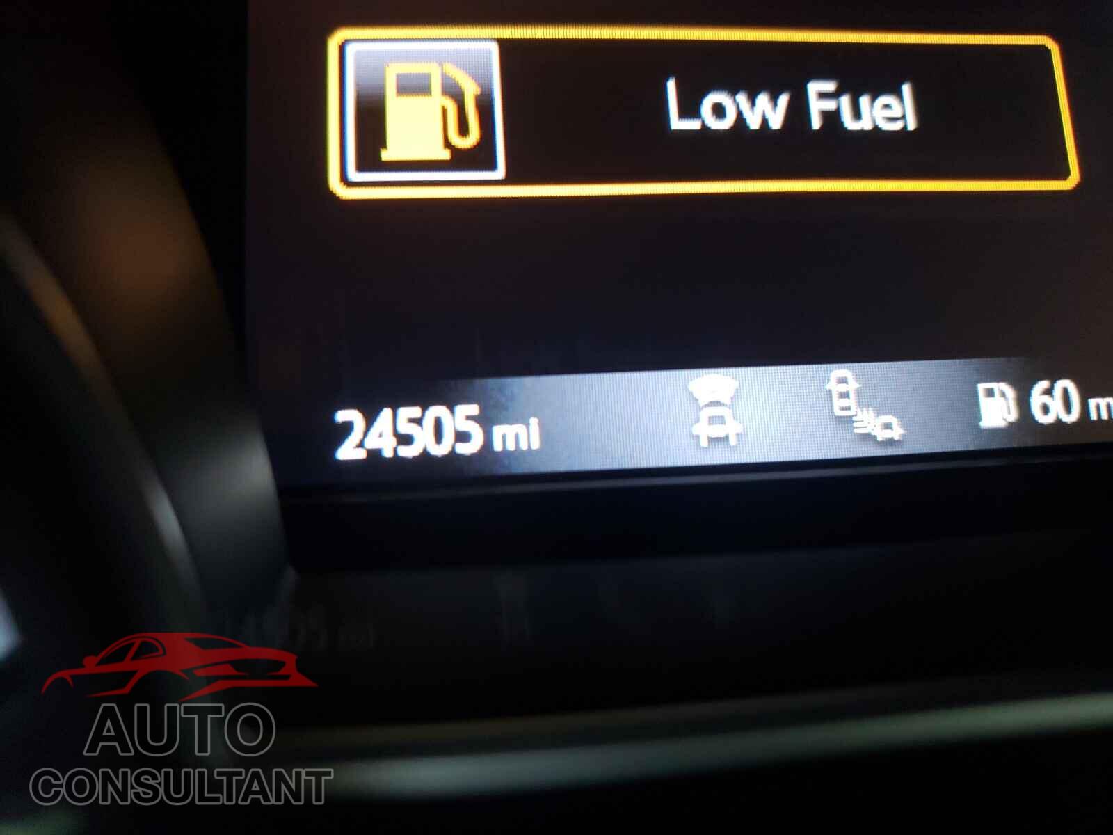 NISSAN PATHFINDER 2019 - 5N1DR2MN4KC653100