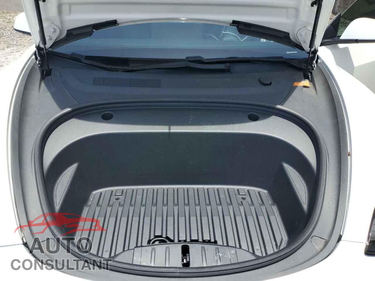 TESLA MODEL 3 2021 - 5YJ3E1EB2MF054518