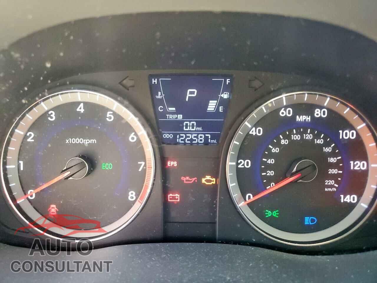 HYUNDAI ACCENT 2013 - KMHCU5AE6DU077443