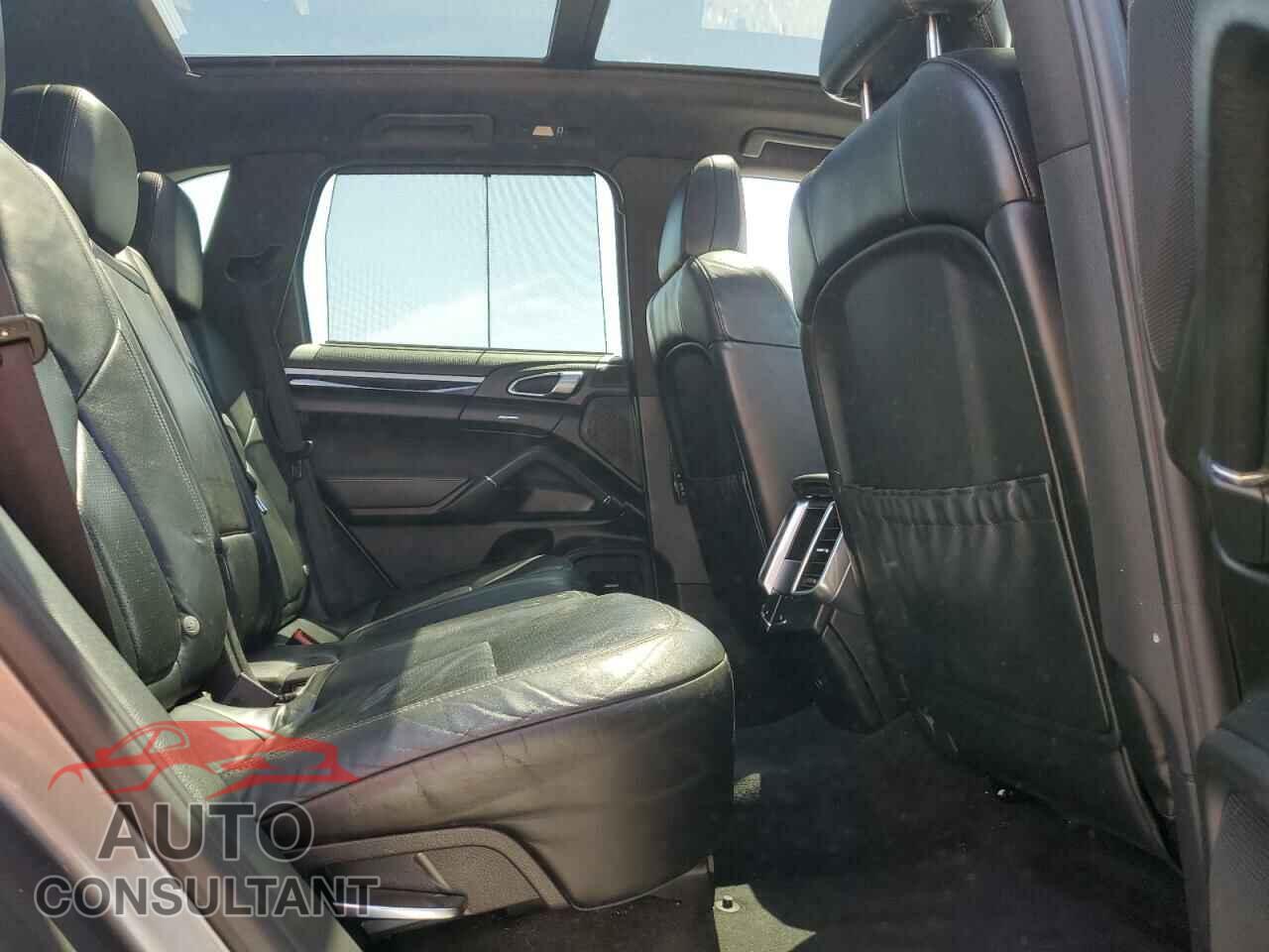 PORSCHE CAYENNE 2011 - WP1AE2A29BLA93571