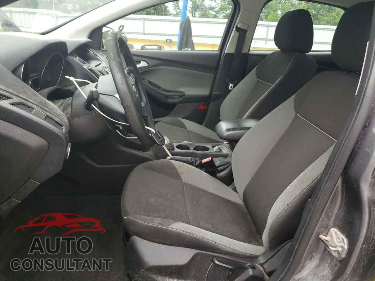 FORD FOCUS 2013 - 1FADP3F29DL207679