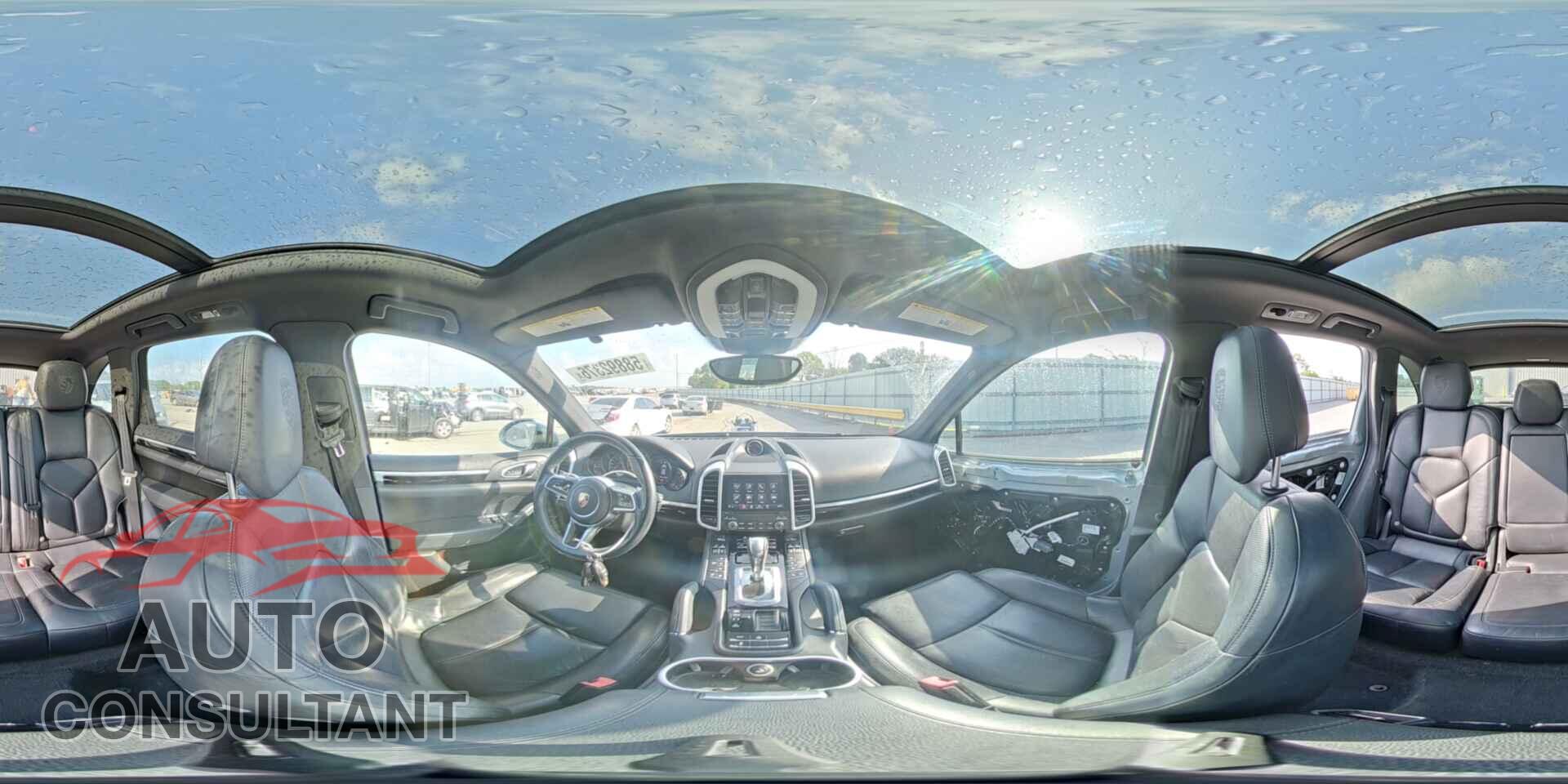 PORSCHE CAYENNE 2017 - WP1AA2A2XHKA86591